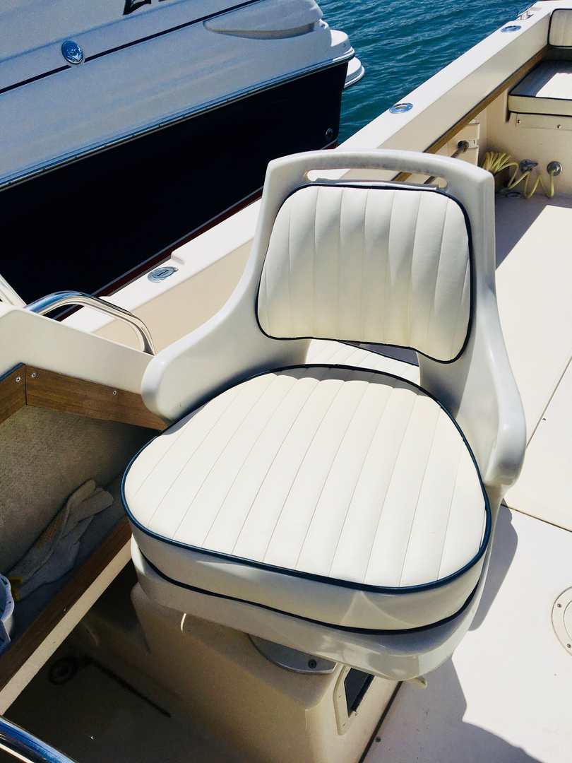 Custom Boat Cushions And Upholstery