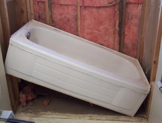 Bathtub Removal SPA Moving Hot Tub Movers Service and Cost in Las Vegas |  MGM Junk Removal