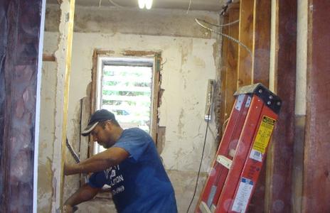 Affordable Residential Interior Wall Demolition in Omaha NE | Omaha Junk Disposal