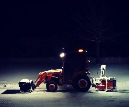 Lawncare, lawn care, lawn mowing, snow plowing, snow removal, gardening