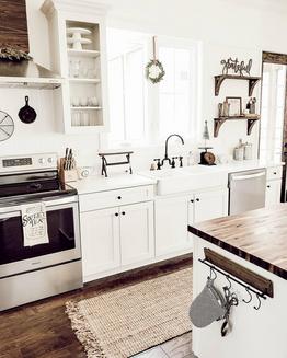 Farmhouse Kitchen, Connell Homes