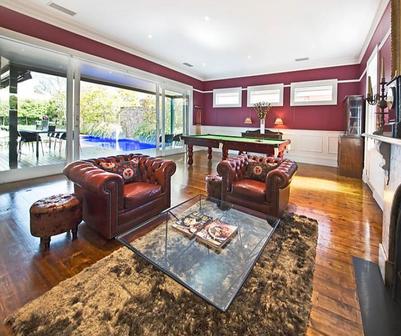 BYRON BAY PAINTER
