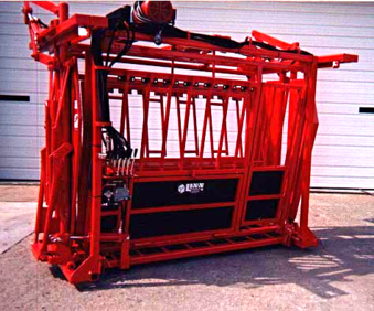 titan cattle squeeze chutes