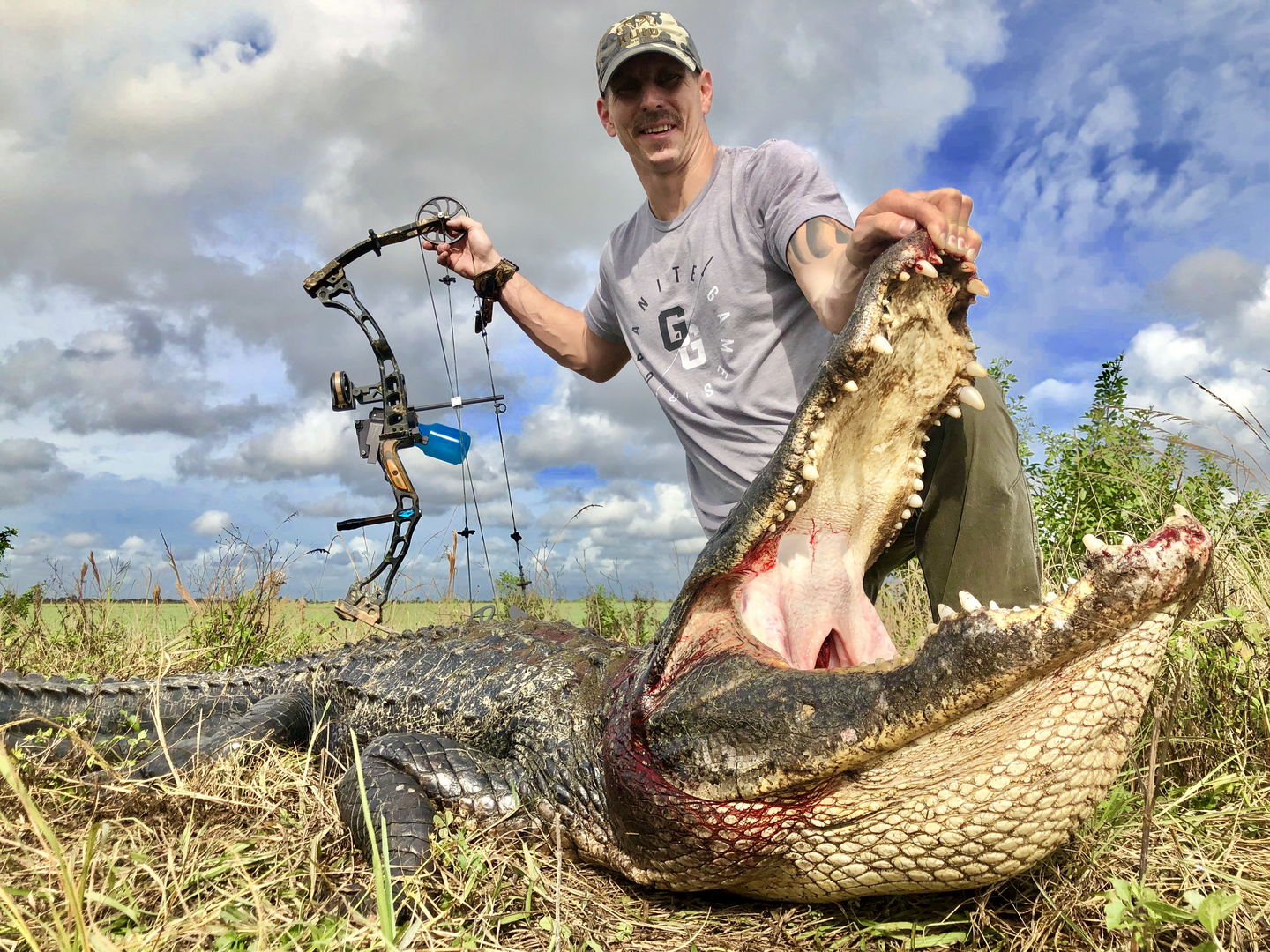 FLORIDA BOWFISHING CHARTERS - BOWFISHING GUIDES OUTFITTERS