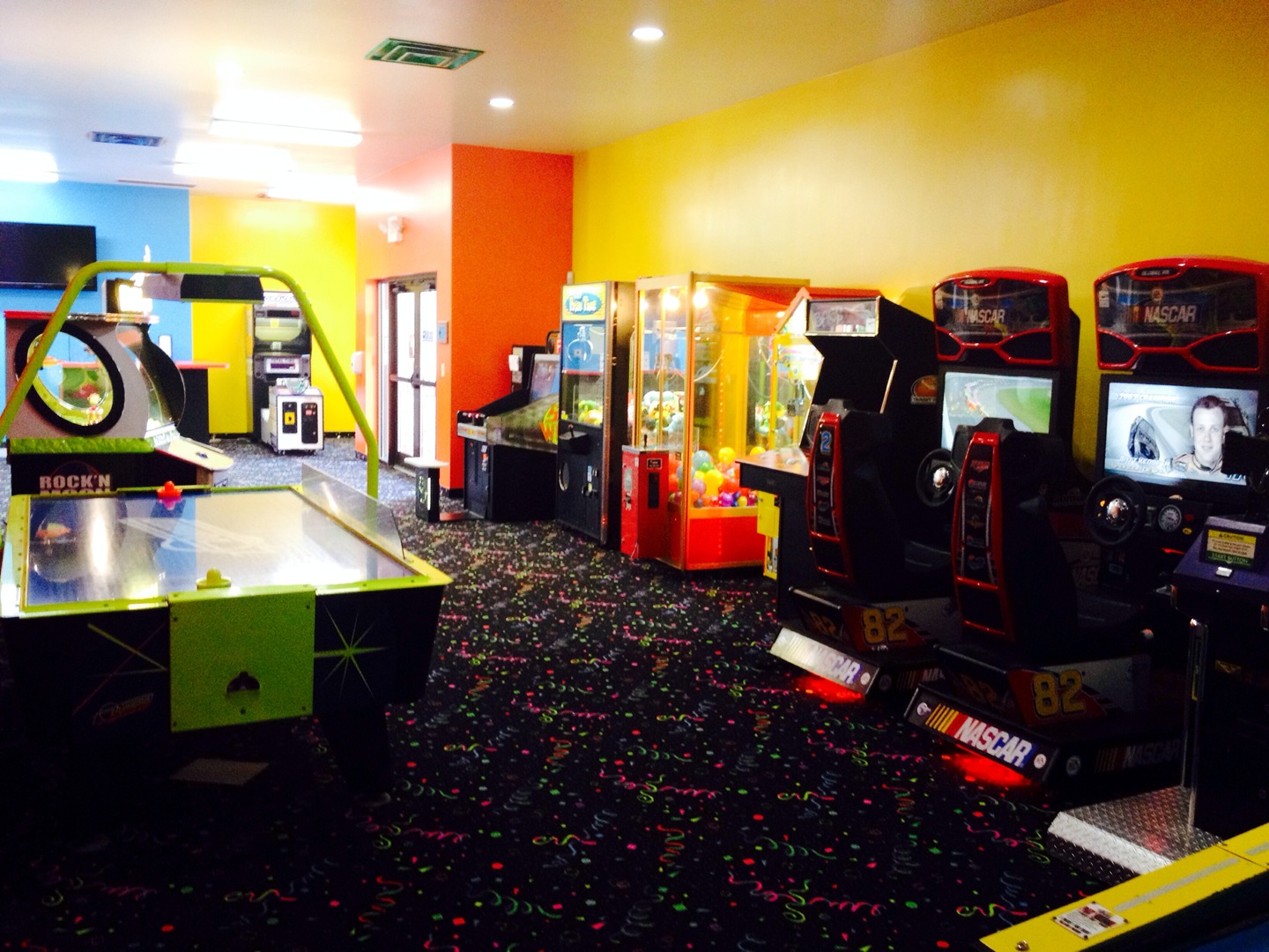 Putt N Play Birthday Party Room Rentals Softball And