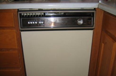 Old Dishwasher Removal Appliance Dishwasher Removal Disposal Service and Cost Junk Dishwasher in Omaha NE | Omaha Junk Disposal