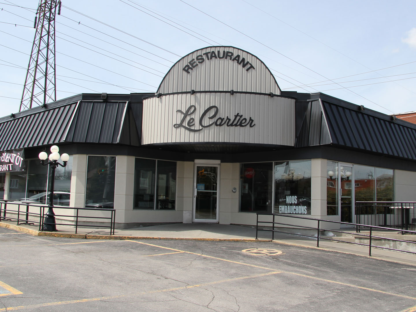 Restaurant Le Cartier Laval Quebec Dejeuner Brunch Diner