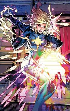 #GeekpinEntertainment #DC #Marvel #Top10SuperheroesWearingCoats #Dazzler #Comics