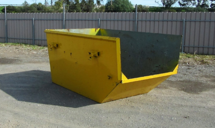 4 cubic metre skip bins