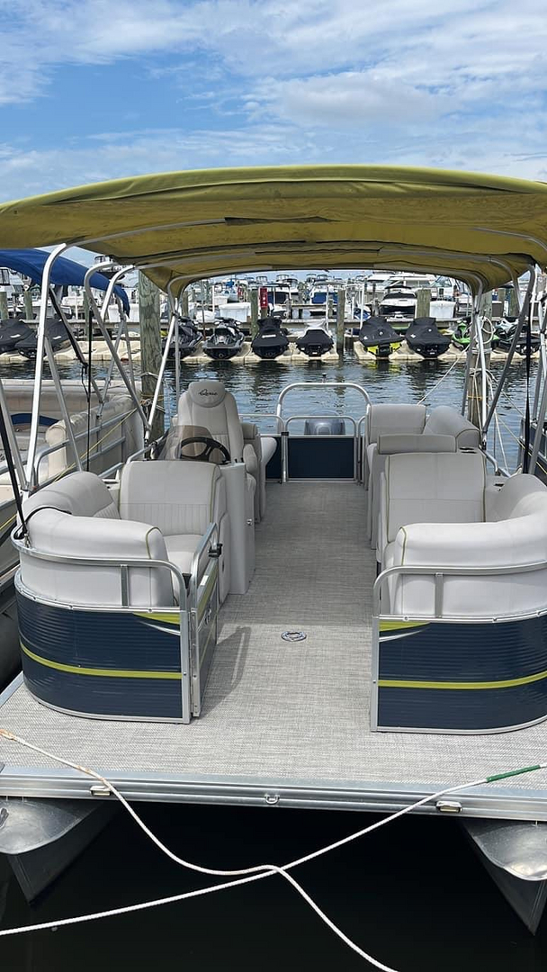 Yacht rentals best sale jersey shore