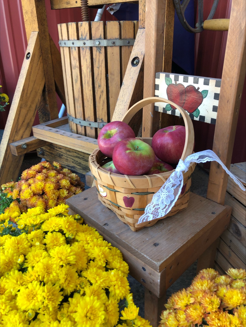 SweeTango™ Season! 🍎 - Pleasant Valley Orchard