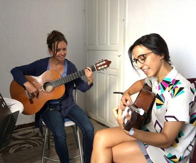 learning flamenco guitar arpeggios in Seville