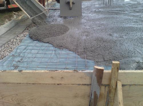 POUR CONCRETE SLAB SERVICE