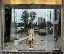 How to install automatic sliding door