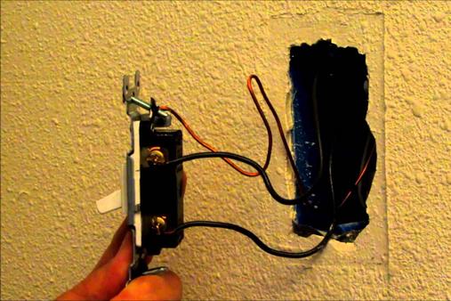 Professional Light Switch Replacement Services in Lincoln NE |Lincoln Handyman Services