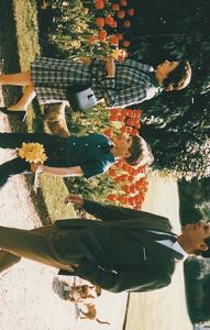 image by John de Visser, from 1972 of Queen Elizabeth II, Prince Philip and a young Prince Edward. Walking in the garden at Windsor Castle. Edward has picked a bunch of daffodils for his mother.