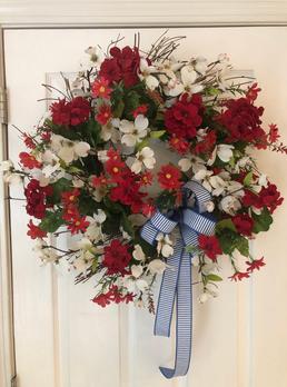 Red Summer Patriotic Wreath Flowers Geranium