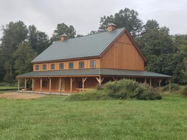 82x64 post and beam barn, wedding barn