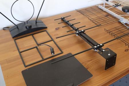 Professional Indoor HDTV Antenna Setup | McCarran Handyman Services