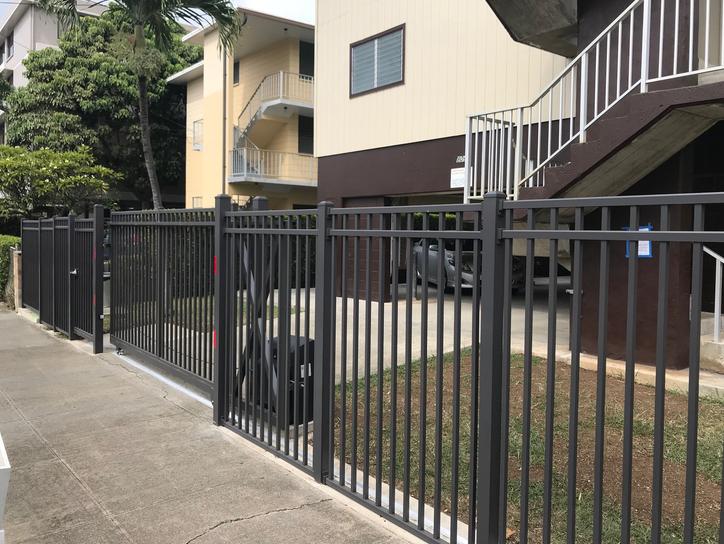 aluminum fence and gates