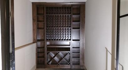 130 bottle capacity wine rack