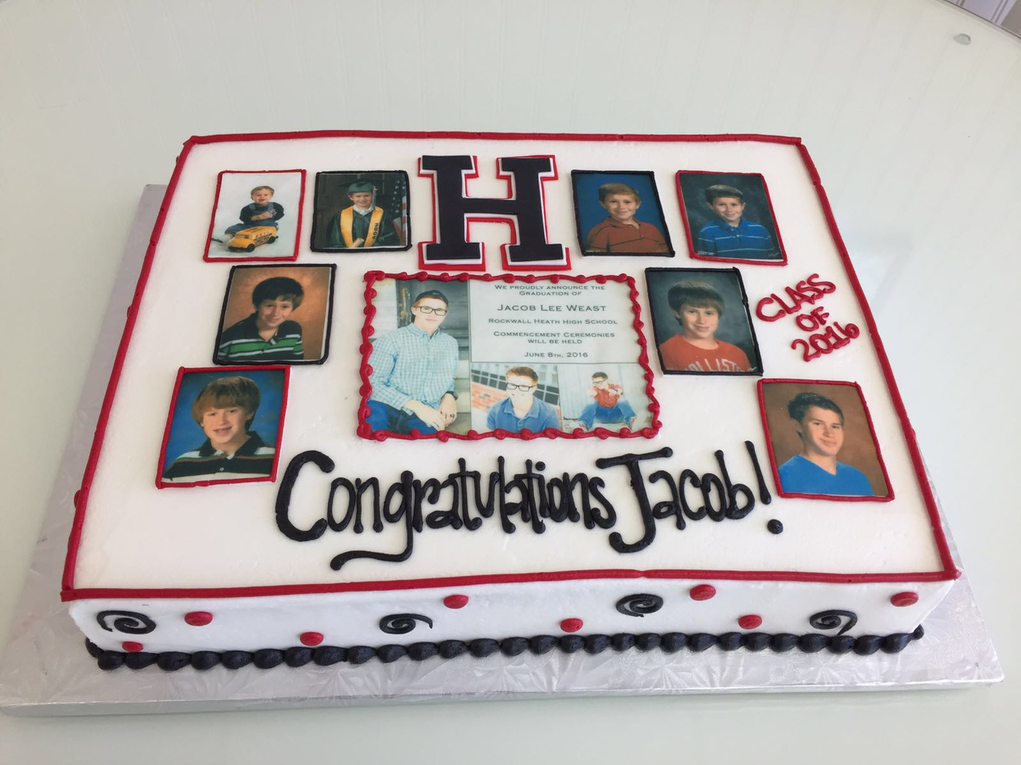 Graduation Cakes