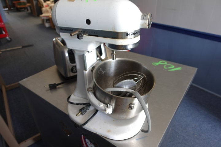 Sold at Auction: Hobart KitchenAid Model K5SS Stand Mixer