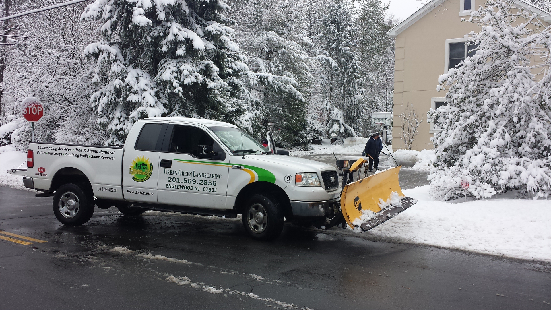 Speedy Greens Landscaping and Snow Removal