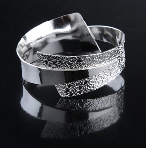 Hand forged sterling silver bracelet by Kevin O'Dwyer