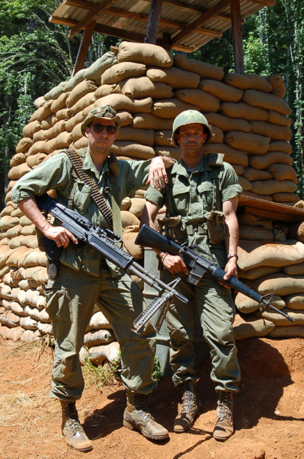 Vietnam Firebase US Army Soldiers with M16 & M60