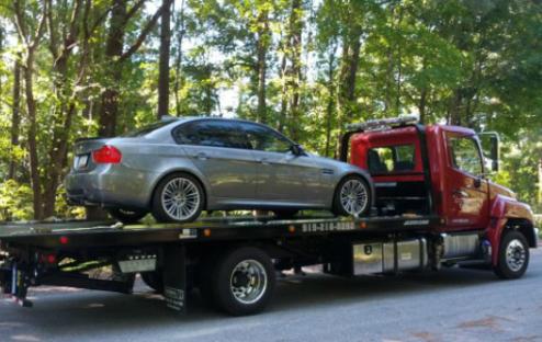 Paradise Towing and Tow Truck Services: Tow Truck Services near me Paradise