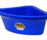 Corner Feed / Water Bucket 26 Quarts comes in multiple colors.