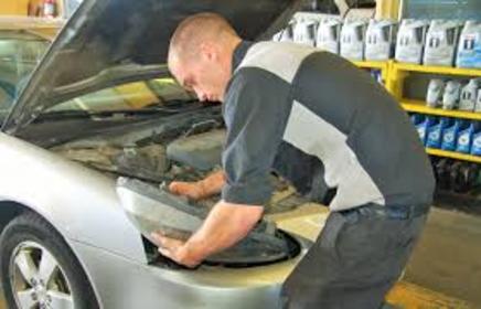 THE BASICS BEHIND HEADLIGHT BULB REPLACEMENT SERVICES AT Aone Mobile Mechanics