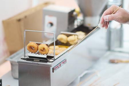 Itty Bitty Donuts & Specialty Coffee