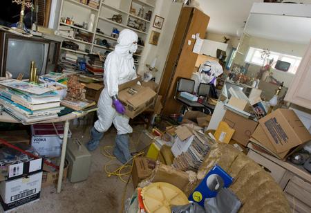 HOARDING CLEANING SERVICES