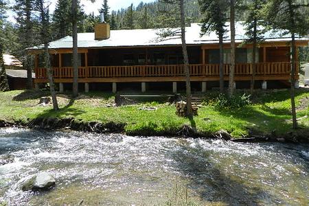Luxury Cabins on the River for rent in Red River, NM