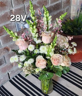 luminous simple white, off-white,pink valentines day flower vase arrangement with white roses