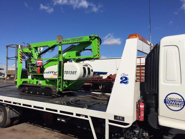 Machinery Towing Services in Omaha NE | 724 Towing Services Omaha