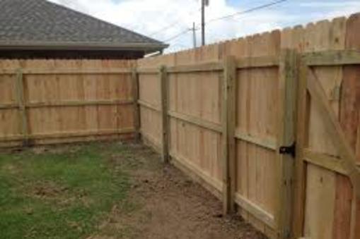 Excellent Wood Fence Contractor in Waverly NE | Lincoln Handyman Services