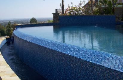Infinity Glass Pool Tile Cleaning