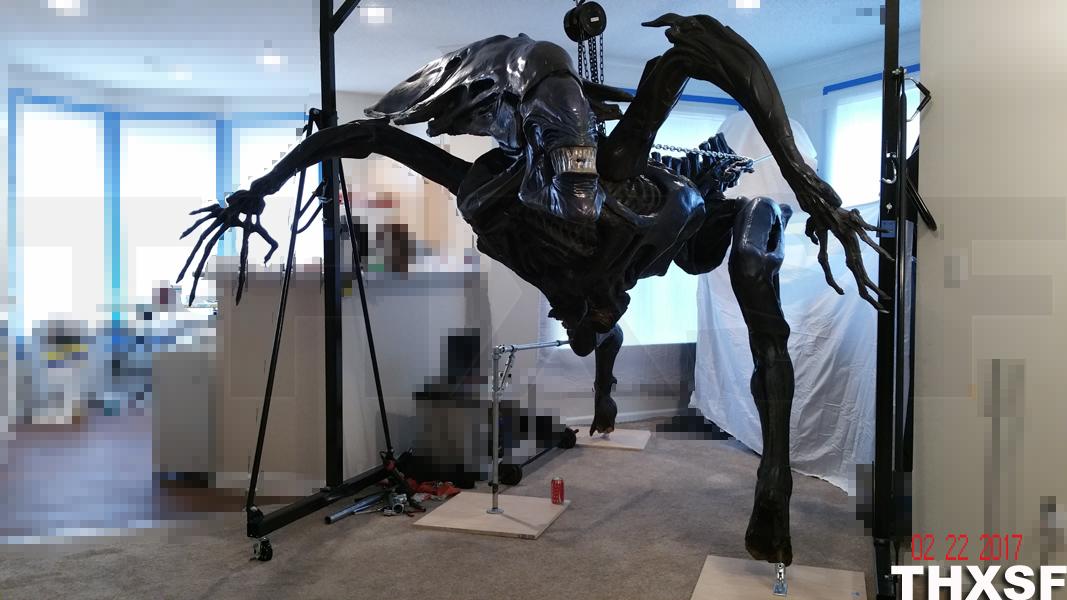 Life Size Queen Alien Statue