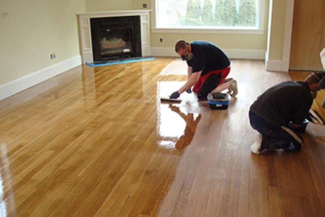 Leading Wood Floor Cleaning Services and Cost in Omaha NE | Price Cleaning Services