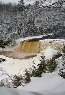 Made In Michigan >> Motel, Tahquamenon Falls - Tahquamenon Suites Lodging Made In Michigan >> Motel, Tahquamenon Falls - Tahquamenon Suites Lodging
