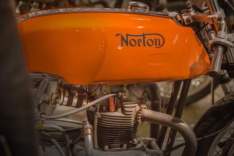 motorcycle gas tank wallpaper norton