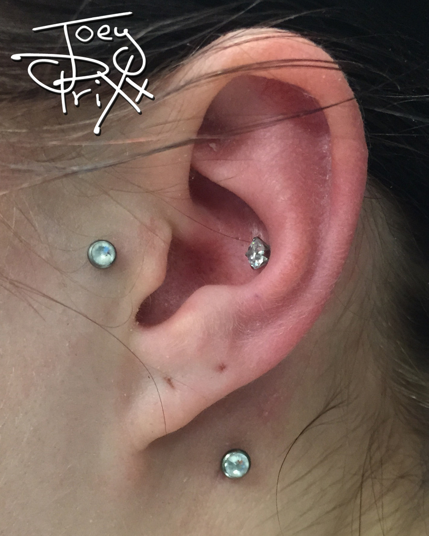 Microdermal Surface Piercing