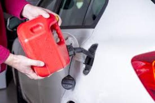 Emergency Gas Delivery Services and Emergency Fuel Delivery Services | Mobile Auto Truck Repair Omaha