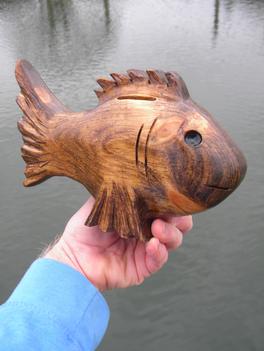 Wooden on sale fish crafts