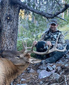 Guided Elk Hunting in Montana www.2houtdoor.com