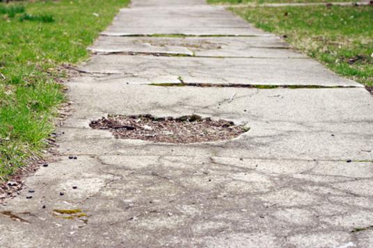 Expert Sidewalk Repair and Installation Services and Cost in Seward County NE | Lincoln Handyman Services