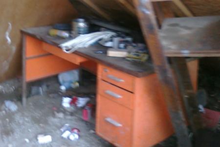 Desk Removal Junk Office Desk Removal Desk Furniture Pick Up Desk Hauling Service & Cost in Lincoln NE | LNK Junk Removal